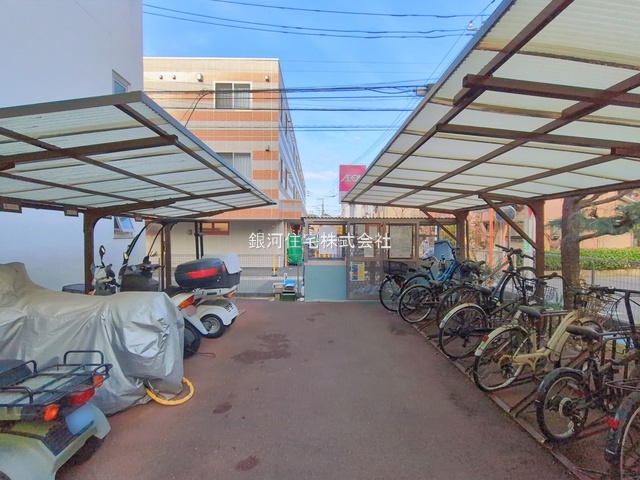 G00389727 神奈川県横浜市港北区日吉本町３丁目 中古マンション 2299万円 専有面積49.00m² (約14.82坪) 間取り２ＬＤＫ 所在階2階 築年月1970年04月(築55年)【外観11】