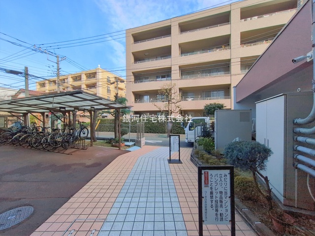 G00389727 神奈川県横浜市港北区日吉本町３丁目 中古マンション 2299万円 専有面積49.00m² (約14.82坪) 間取り２ＬＤＫ 所在階2階 築年月1970年04月(築55年)【外観12】