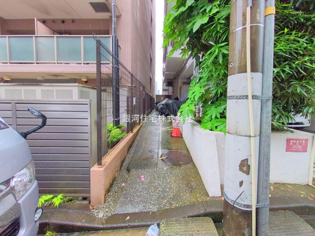 G00389826 神奈川県横浜市神奈川区台町 中古マンション 3199万円 専有面積44.66m² (約13.50坪) 間取り１ＬＤＫ 所在階8階 築年月1972年03月(築54年)【外観8】