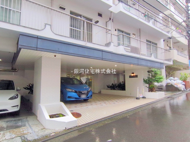 G00389826 神奈川県横浜市神奈川区台町 中古マンション 3199万円 専有面積44.66m² (約13.50坪) 間取り１ＬＤＫ 所在階8階 築年月1972年03月(築54年)【外観12】