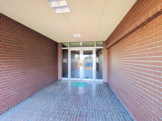 G00389868 神奈川県横浜市戸塚区平戸町 中古マンション 1999万円 専有面積56.68m² (約17.14坪) 間取り３ＬＤＫ 所在階2階 築年月1981年07月(築44年)【外観3】