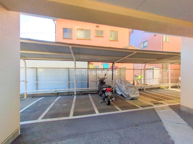 G00389868 神奈川県横浜市戸塚区平戸町 中古マンション 1999万円 専有面積56.68m² (約17.14坪) 間取り３ＬＤＫ 所在階2階 築年月1981年07月(築44年)【外観11】