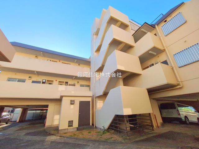 G00389868 神奈川県横浜市戸塚区平戸町 中古マンション 1999万円 専有面積56.68m² (約17.14坪) 間取り３ＬＤＫ 所在階2階 築年月1981年07月(築44年)【外観12】