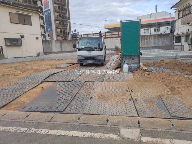 G00389923 千葉県松戸市三矢小台３丁目 新築一戸建て 4890万円 土地面積126.45m² (約38.25坪) 建物面積93.57m² (約28.30坪) 間取り３ＬＤＫ 築年月2026年04月【外観10】