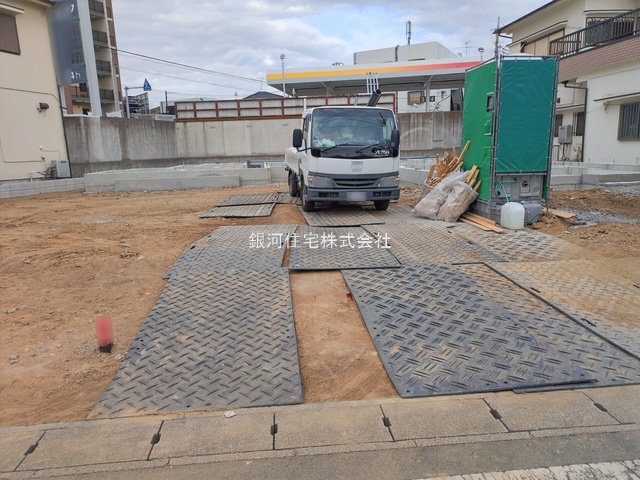 G00389923 千葉県松戸市三矢小台３丁目 新築一戸建て 4890万円 土地面積126.45m² (約38.25坪) 建物面積93.57m² (約28.30坪) 間取り３ＬＤＫ 築年月2026年04月【外観13】
