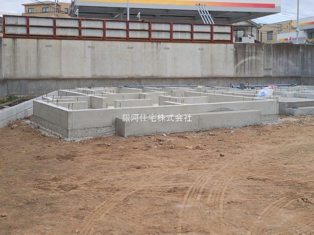 G00389923 千葉県松戸市三矢小台３丁目 新築一戸建て 4890万円 土地面積126.45m² (約38.25坪) 建物面積93.57m² (約28.30坪) 間取り３ＬＤＫ 築年月2026年04月【外観14】