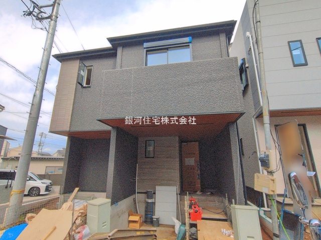 G00389936 神奈川県綾瀬市寺尾釜田１丁目 新築一戸建て 4380万円 土地面積100.24m² (約30.32坪) 建物面積119.23m² (約36.06坪) 間取り３ＬＤＫ 築年月2026年03月(築１年以内)【外観2】