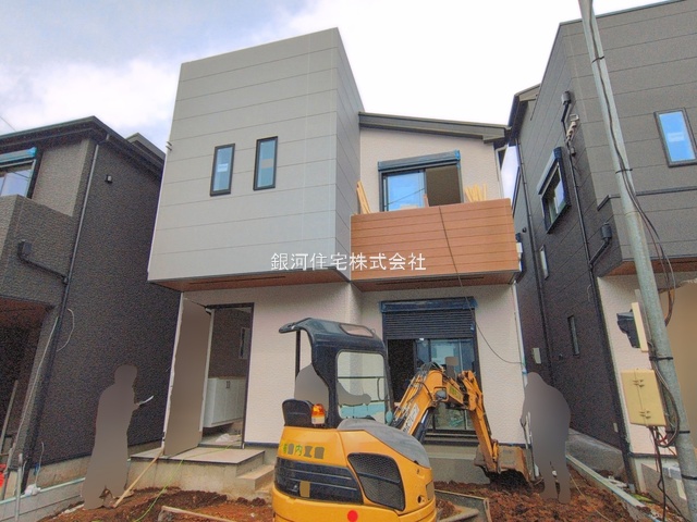 G00389937 神奈川県綾瀬市寺尾釜田１丁目 新築一戸建て 4280万円 土地面積100.23m² (約30.31坪) 建物面積98.94m² (約29.92坪) 間取り４ＬＤＫ 築年月2026年03月(築１年以内)【外観2】