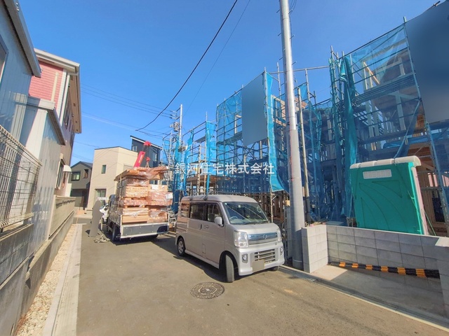 G00389937 神奈川県綾瀬市寺尾釜田１丁目 新築一戸建て 4280万円 土地面積100.23m² (約30.31坪) 建物面積98.94m² (約29.92坪) 間取り４ＬＤＫ 築年月2026年03月(築１年以内)【外観12】