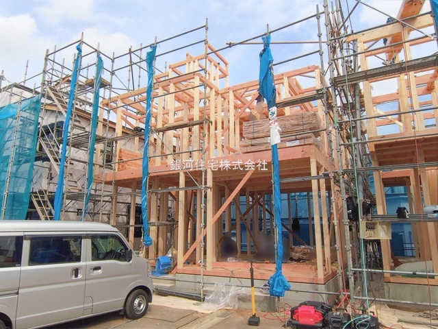 G00389939 神奈川県綾瀬市寺尾釜田１丁目 新築一戸建て 4180万円 土地面積100.23m² (約30.31坪) 建物面積103.29m² (約31.24坪) 間取り４ＬＤＫ 築年月2026年04月【外観7】