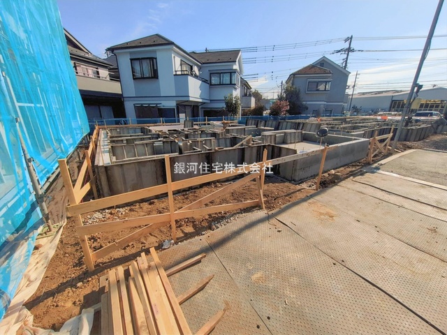 G00389939 神奈川県綾瀬市寺尾釜田１丁目 新築一戸建て 4180万円 土地面積100.23m² (約30.31坪) 建物面積103.29m² (約31.24坪) 間取り４ＬＤＫ 築年月2026年04月【外観11】