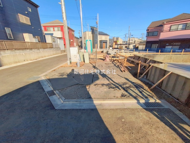 G00389939 神奈川県綾瀬市寺尾釜田１丁目 新築一戸建て 4180万円 土地面積100.23m² (約30.31坪) 建物面積103.29m² (約31.24坪) 間取り４ＬＤＫ 築年月2026年04月【外観16】