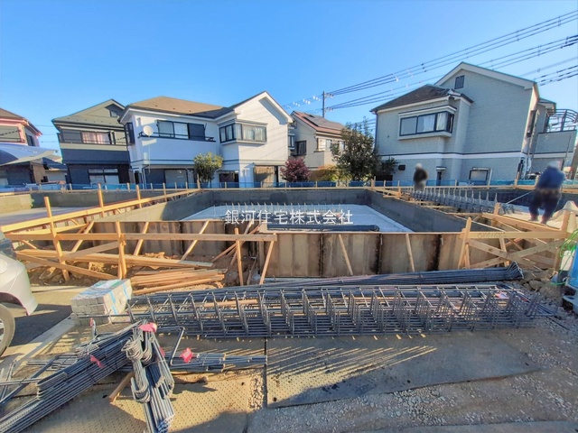 G00389940 神奈川県綾瀬市寺尾釜田１丁目 新築一戸建て 4180万円 土地面積100.23m² (約30.31坪) 建物面積103.50m² (約31.30坪) 間取り４ＬＤＫ 築年月2026年04月【外観13】