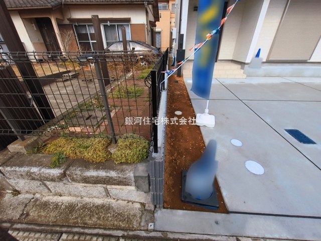 G00389944 千葉県習志野市香澄３丁目 新築一戸建て 4990万円 土地面積114.99m² (約34.78坪) 建物面積103.29m² (約31.24坪) 間取り３ＳＬＤＫ 築年月2026年02月(築１年以内)【外観7】