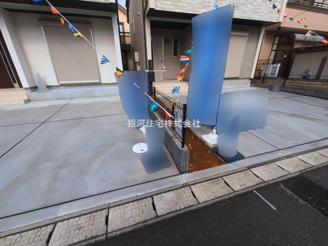 G00389944 千葉県習志野市香澄３丁目 新築一戸建て 4990万円 土地面積114.99m² (約34.78坪) 建物面積103.29m² (約31.24坪) 間取り３ＳＬＤＫ 築年月2026年02月(築１年以内)【外観8】