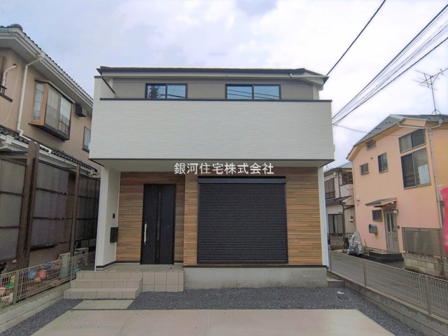 G00389950 千葉県松戸市西馬橋３丁目 新築一戸建て 5999万円 土地面積123.02m² (約37.21坪) 建物面積105.57m² (約31.93坪) 間取り４ＬＤＫ 築年月2026年04月【外観2】