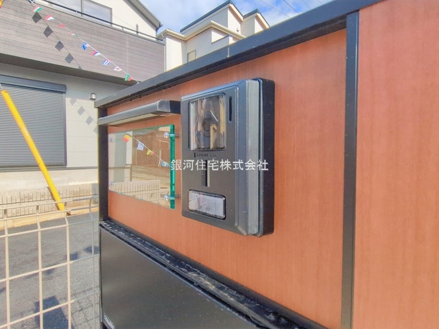 G00389954 千葉県船橋市大穴北４丁目 新築一戸建て 3190万円 土地面積163.03m² (約49.31坪) 建物面積104.27m² (約31.54坪) 間取り４ＬＤＫ 築年月2026年01月(築１年以内)【外観6】
