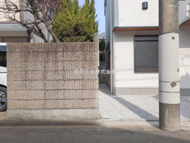 G00389956 東京都武蔵野市吉祥寺東町２丁目 新築一戸建て 8380万円 土地面積97.32m² (約29.43坪) 建物面積79.38m² (約24.01坪) 間取り３ＬＤＫ 築年月2026年02月(築１年以内)【外観10】