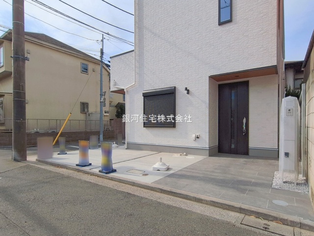 G00389956 東京都武蔵野市吉祥寺東町２丁目 新築一戸建て 8380万円 土地面積97.32m² (約29.43坪) 建物面積79.38m² (約24.01坪) 間取り３ＬＤＫ 築年月2026年02月(築１年以内)【外観13】