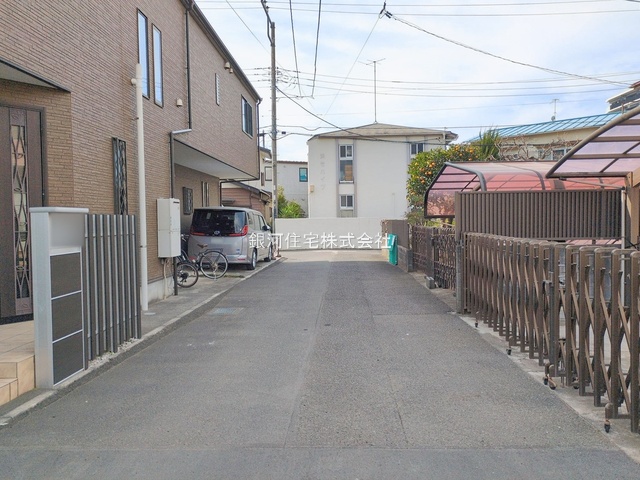 G00389961 神奈川県茅ヶ崎市浜竹３丁目 新築一戸建て 1億1990万円 土地面積132.53m² (約40.09坪) 建物面積133.93m² (約40.51坪) 築年月2026年04月【外観10】