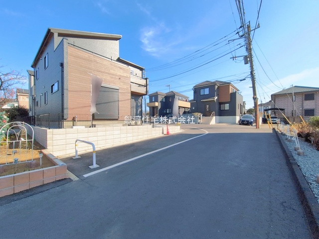 G00389969 千葉県船橋市二和西３丁目 新築一戸建て 4180万円 土地面積165.05m² (約49.92坪) 建物面積107.26m² (約32.44坪) 間取り４ＬＤＫ 築年月2026年01月(築１年以内)【外観3】