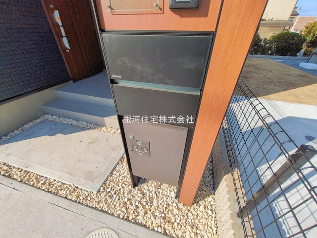 G00389969 千葉県船橋市二和西３丁目 新築一戸建て 4180万円 土地面積165.05m² (約49.92坪) 建物面積107.26m² (約32.44坪) 間取り４ＬＤＫ 築年月2026年01月(築１年以内)【外観12】