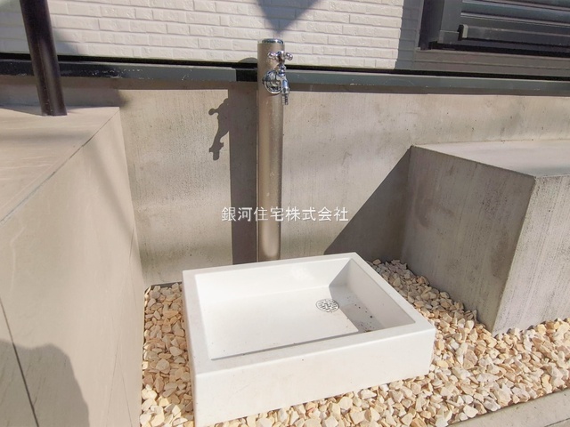 G00389970 千葉県船橋市松が丘３丁目 新築一戸建て 3090万円 土地面積98.63m² (約29.83坪) 建物面積98.54m² (約29.80坪) 間取り４ＬＤＫ 築年月2026年01月(築１年以内)【外観6】