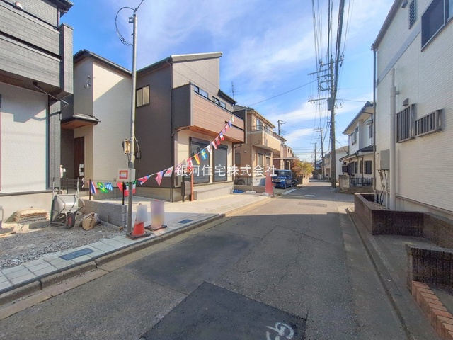 G00389971 千葉県船橋市松が丘３丁目 新築一戸建て 3080万円 土地面積98.64m² (約29.83坪) 建物面積98.54m² (約29.80坪) 間取り４ＬＤＫ 築年月2026年01月(築１年以内)【外観3】
