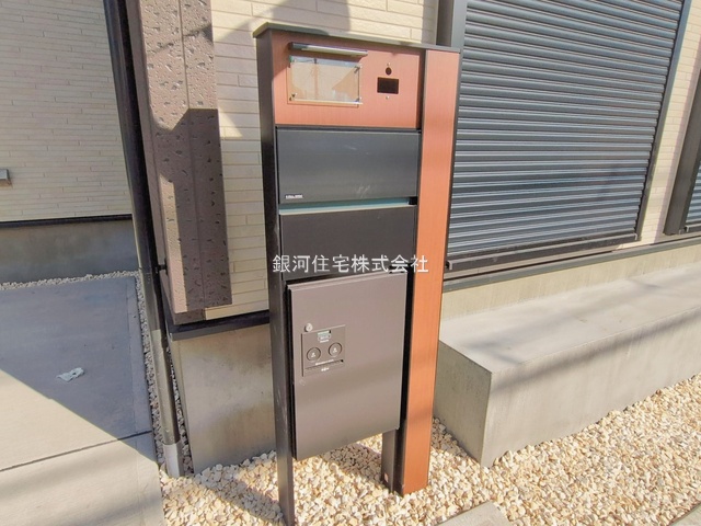 G00389971 千葉県船橋市松が丘３丁目 新築一戸建て 3080万円 土地面積98.64m² (約29.83坪) 建物面積98.54m² (約29.80坪) 間取り４ＬＤＫ 築年月2026年01月(築１年以内)【外観4】