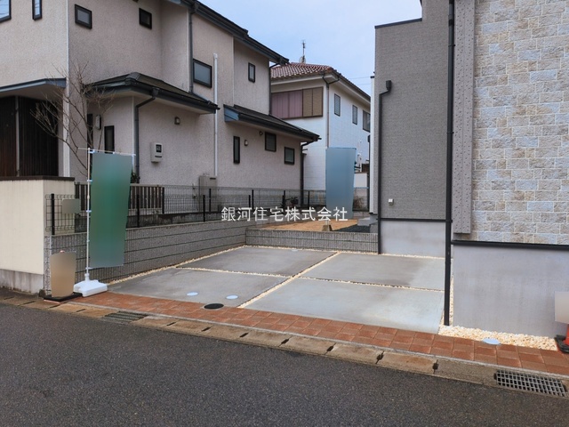 G00389972 千葉県千葉市花見川区作新台２丁目 新築一戸建て 4280万円 土地面積135.65m² (約41.03坪) 建物面積110.13m² (約33.31坪) 間取り４ＬＤＫ 築年月2026年02月(築１年以内)【外観6】