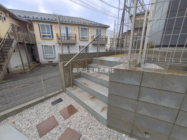 G00389974 神奈川県横浜市鶴見区北寺尾６丁目 新築一戸建て 6699万円 土地面積133.78m² (約40.46坪) 建物面積104.33m² (約31.55坪) 間取り４ＬＤＫ 築年月2026年03月(築１年以内)【外観10】