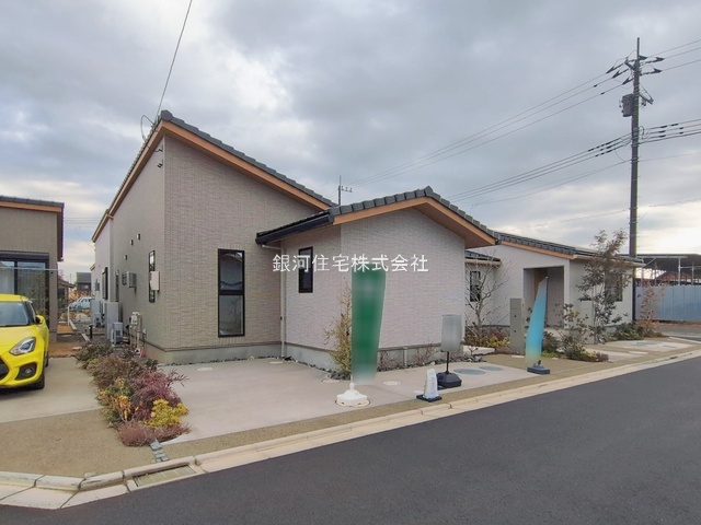 G00389976 千葉県印西市草深 新築一戸建て 4830万円 土地面積173.81m² (約52.57坪) 建物面積76.24m² (約23.06坪) 間取り３ＬＤＫ 築年月2025年05月(築１年以内)【外観2】