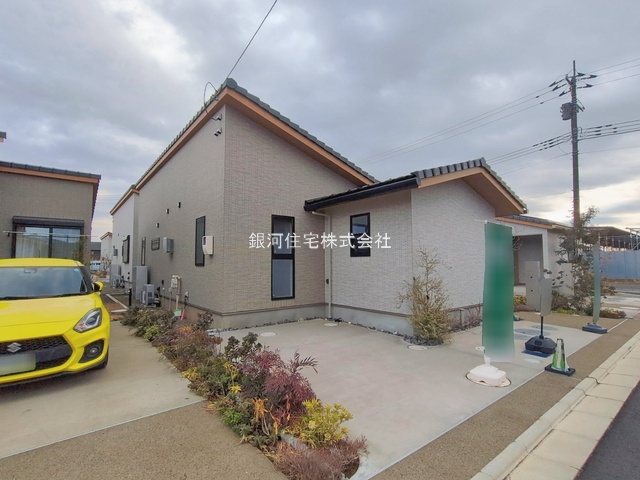 G00389976 千葉県印西市草深 新築一戸建て 4830万円 土地面積173.81m² (約52.57坪) 建物面積76.24m² (約23.06坪) 間取り３ＬＤＫ 築年月2025年05月(築１年以内)【外観9】