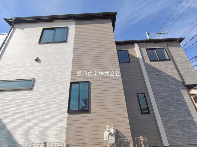 G00389977 千葉県松戸市中和倉 新築一戸建て 4490万円 土地面積112.75m² (約34.10坪) 建物面積102.57m² (約31.02坪) 間取り４ＬＤＫ 築年月2026年01月(築１年以内)【外観6】