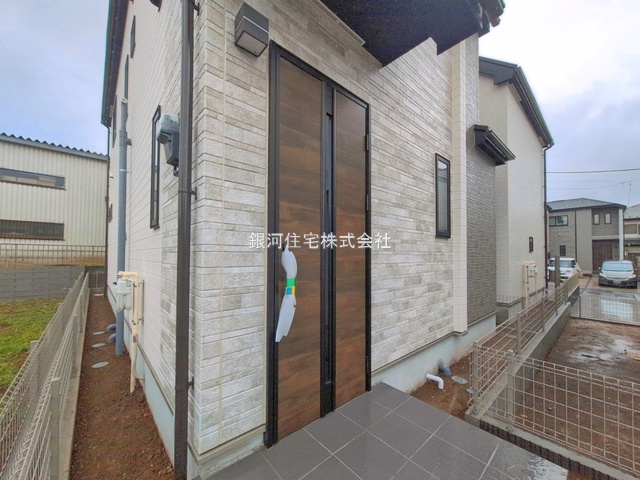 G00389979 千葉県松戸市中和倉 新築一戸建て 3990万円 土地面積117.17m² (約35.44坪) 建物面積96.05m² (約29.05坪) 間取り３ＬＤＫ 築年月2026年01月(築１年以内)【外観5】