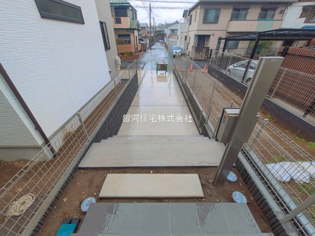 G00389979 千葉県松戸市中和倉 新築一戸建て 3990万円 土地面積117.17m² (約35.44坪) 建物面積96.05m² (約29.05坪) 間取り３ＬＤＫ 築年月2026年01月(築１年以内)【外観6】