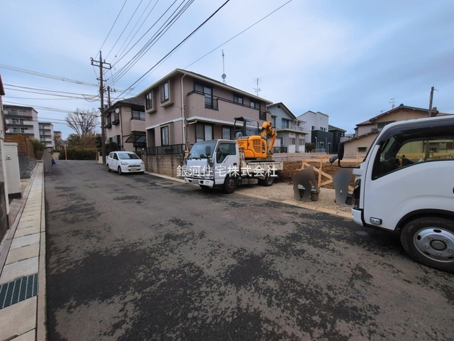 G00389980 千葉県松戸市小金原７丁目 新築一戸建て 4090万円 土地面積107.12m² (約32.40坪) 建物面積99.16m² (約29.99坪) 間取り４ＬＤＫ 築年月2026年06月【外観10】