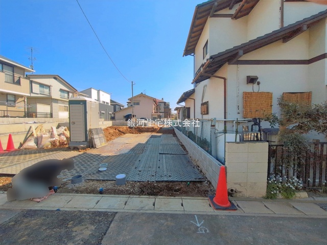 G00389982 千葉県松戸市小金原７丁目 新築一戸建て 3690万円 土地面積132.73m² (約40.15坪) 建物面積96.05m² (約29.05坪) 間取り４ＬＤＫ 築年月2026年06月【外観2】