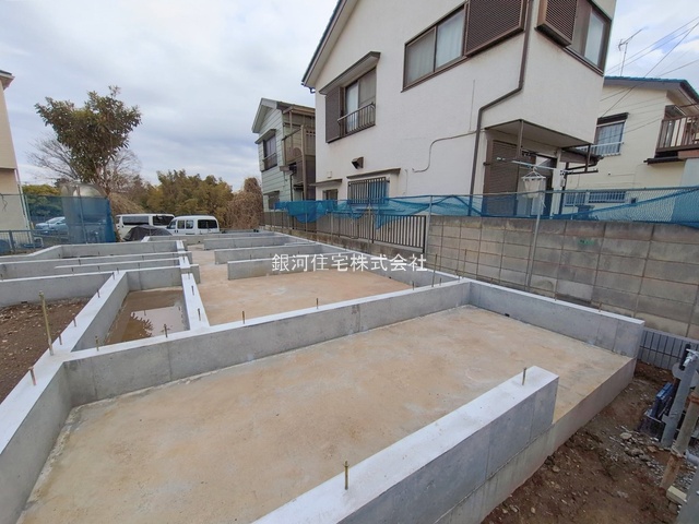 G00389984 千葉県船橋市田喜野井３丁目 新築一戸建て 4480万円 土地面積145.77m² (約44.09坪) 建物面積101.87m² (約30.81坪) 間取り４ＬＤＫ 築年月2026年05月【外観13】