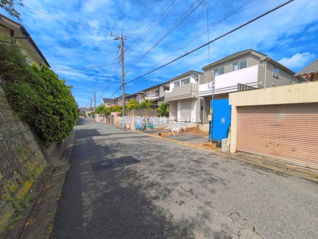 G00389987 千葉県千葉市稲毛区宮野木町 新築一戸建て 3290万円 土地面積99.87m² (約30.21坪) 建物面積95.43m² (約28.86坪) 間取り４ＬＤＫ 築年月2026年07月(築１年以内)【外観9】