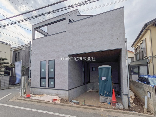 G00389992 東京都練馬区春日町４丁目 新築一戸建て 1億890万円 土地面積112.30m² (約33.97坪) 建物面積134.46m² (約40.67坪) 間取り３ＬＤＫ 築年月2026年03月(築１年以内)【外観5】