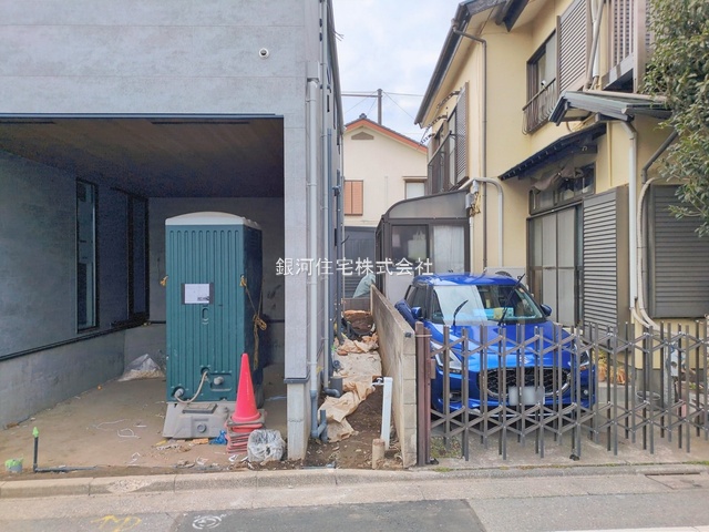 G00389992 東京都練馬区春日町４丁目 新築一戸建て 1億890万円 土地面積112.30m² (約33.97坪) 建物面積134.46m² (約40.67坪) 間取り３ＬＤＫ 築年月2026年03月(築１年以内)【外観7】