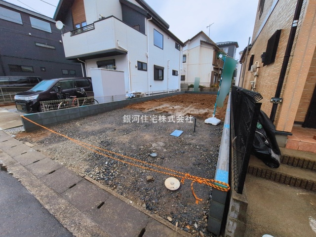 G00389997 埼玉県三郷市戸ヶ崎 新築一戸建て 3280万円 土地面積82.43m² (約24.93坪) 建物面積112.99m² (約34.17坪) 間取り４ＬＤＫ 築年月2026年05月【外観7】