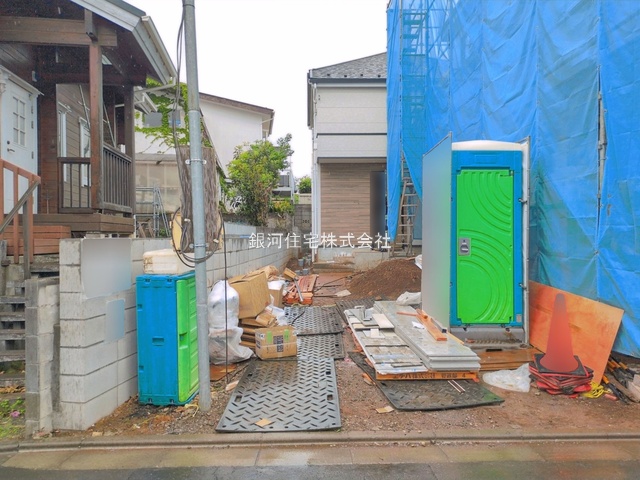 G00390131 神奈川県川崎市多摩区生田６丁目 新築一戸建て 6199万円 土地面積117.94m² (約35.67坪) 建物面積98.94m² (約29.92坪) 築年月2026年04月(築１年以内)【外観2】