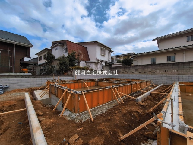 G00390131 神奈川県川崎市多摩区生田６丁目 新築一戸建て 6199万円 土地面積117.94m² (約35.67坪) 建物面積98.94m² (約29.92坪) 築年月2026年04月(築１年以内)【外観8】