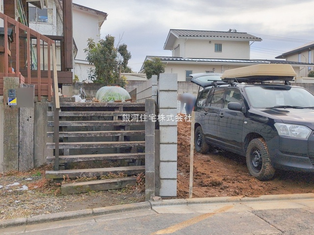 G00390131 神奈川県川崎市多摩区生田６丁目 新築一戸建て 6199万円 土地面積117.94m² (約35.67坪) 建物面積98.94m² (約29.92坪) 築年月2026年04月(築１年以内)【外観15】