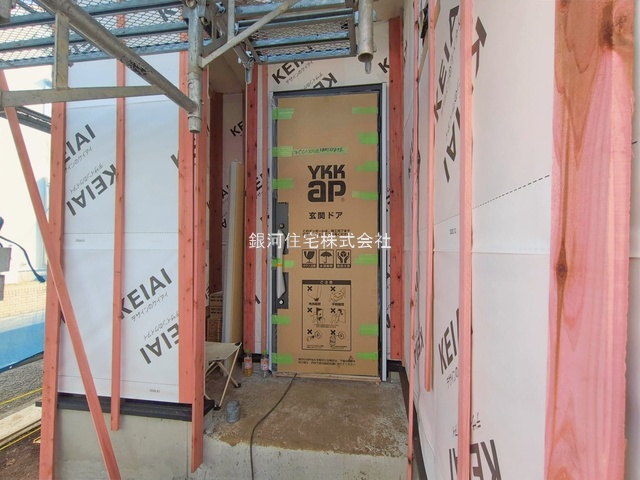 G00390170 神奈川県海老名市国分北３丁目 新築一戸建て 6398万円 土地面積136.00m² (約41.14坪) 建物面積110.33m² (約33.37坪) 間取り４ＬＤＫ 築年月2026年04月(築１年以内)【外観16】