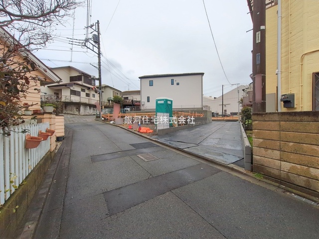 G00390200 神奈川県相模原市中央区宮下本町１丁目 新築一戸建て 3980万円 土地面積167.03m² (約50.52坪) 建物面積96.88m² (約29.30坪) 間取り３ＬＤＫ 築年月2026年05月【外観6】