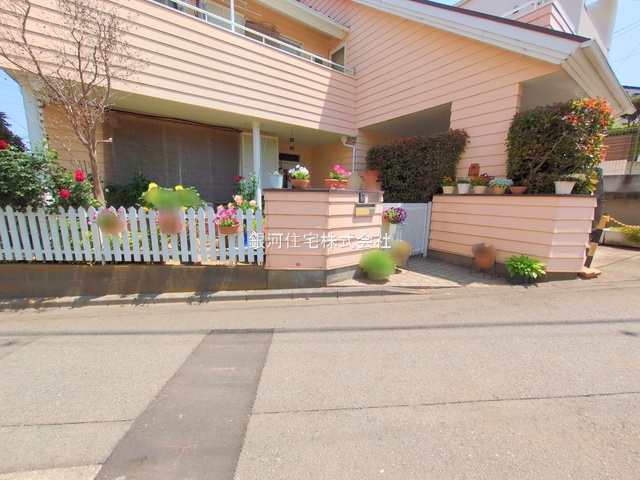 G00390200 神奈川県相模原市中央区宮下本町１丁目 新築一戸建て 3980万円 土地面積167.03m² (約50.52坪) 建物面積96.88m² (約29.30坪) 間取り３ＬＤＫ 築年月2026年05月【外観17】