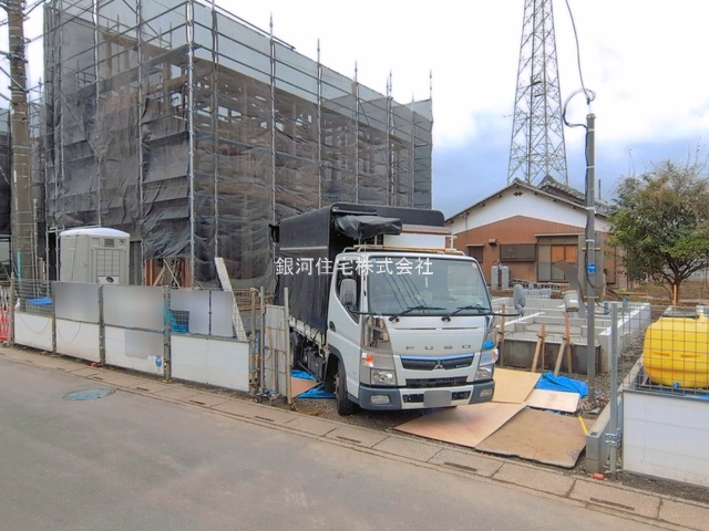 G00390204 埼玉県さいたま市南区松本２丁目 新築一戸建て 4380万円 土地面積106.24m² (約32.13坪) 建物面積98.26m² (約29.72坪) 間取り３ＳＬＤＫ 築年月2026年06月【外観2】